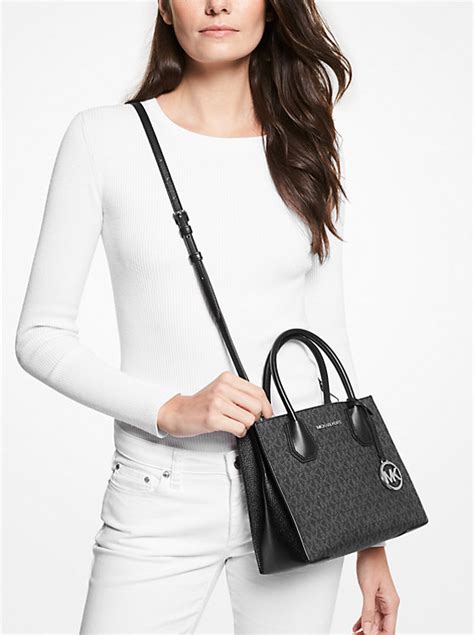 michael kors mercer medium logo accordion crossbody bag|michael kors mercer best badger.